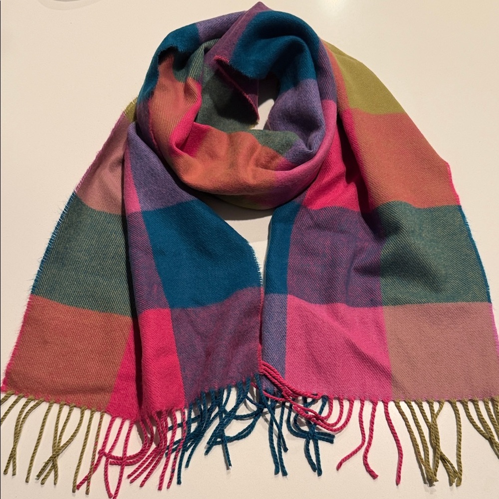 100% Cashmere Plaid Scarf Made in Scotland